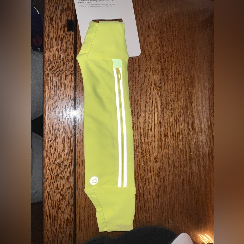NWT Lululemon belt